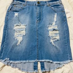 Blue Jean Skirt Size: 11 NWT